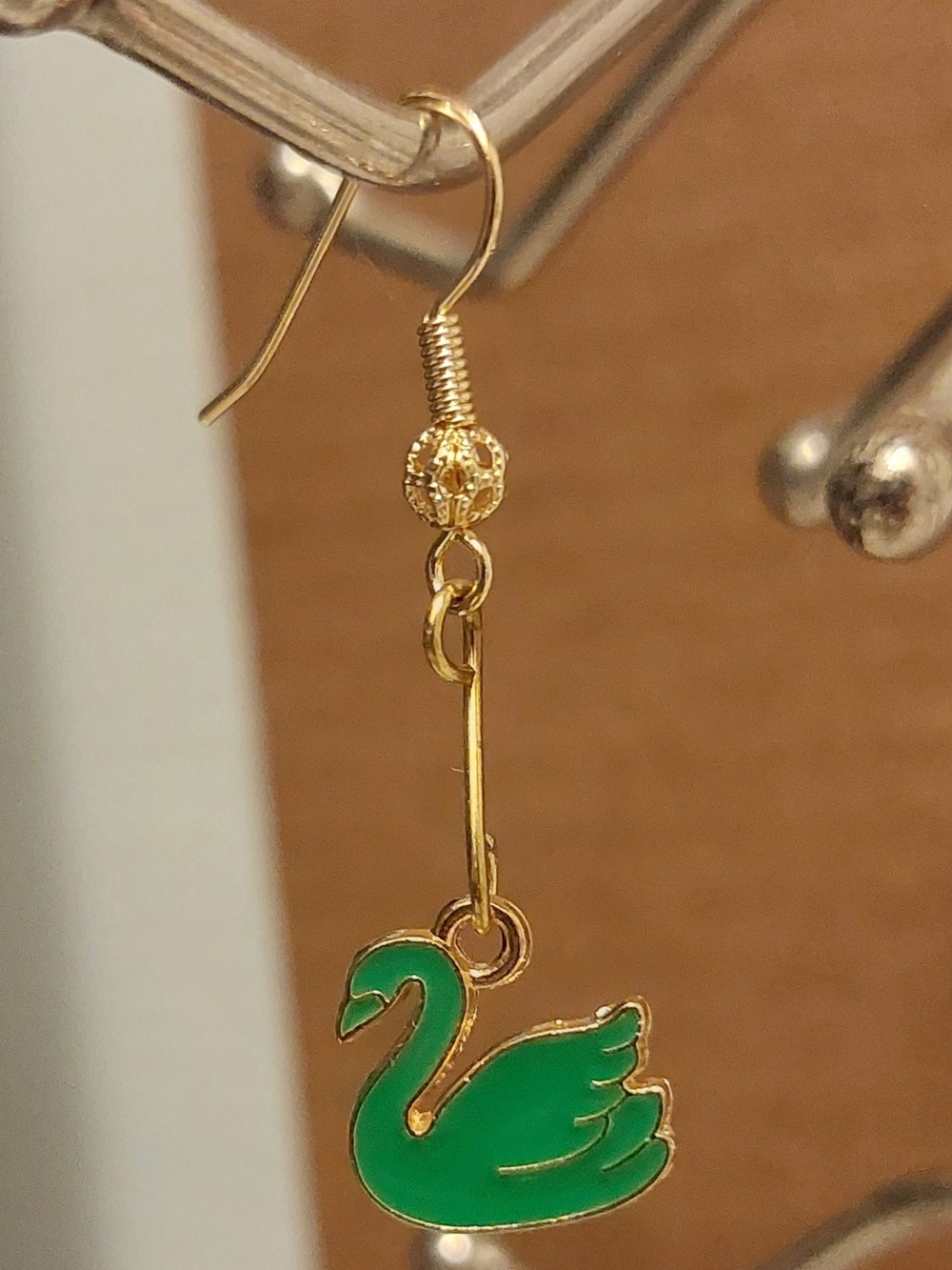 18k Gold-Tone Green Swan Drop Earrings - Unbranded